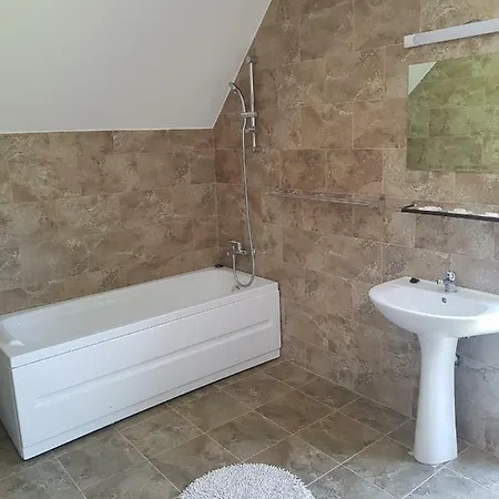 Vendégház Pensiunea 4*